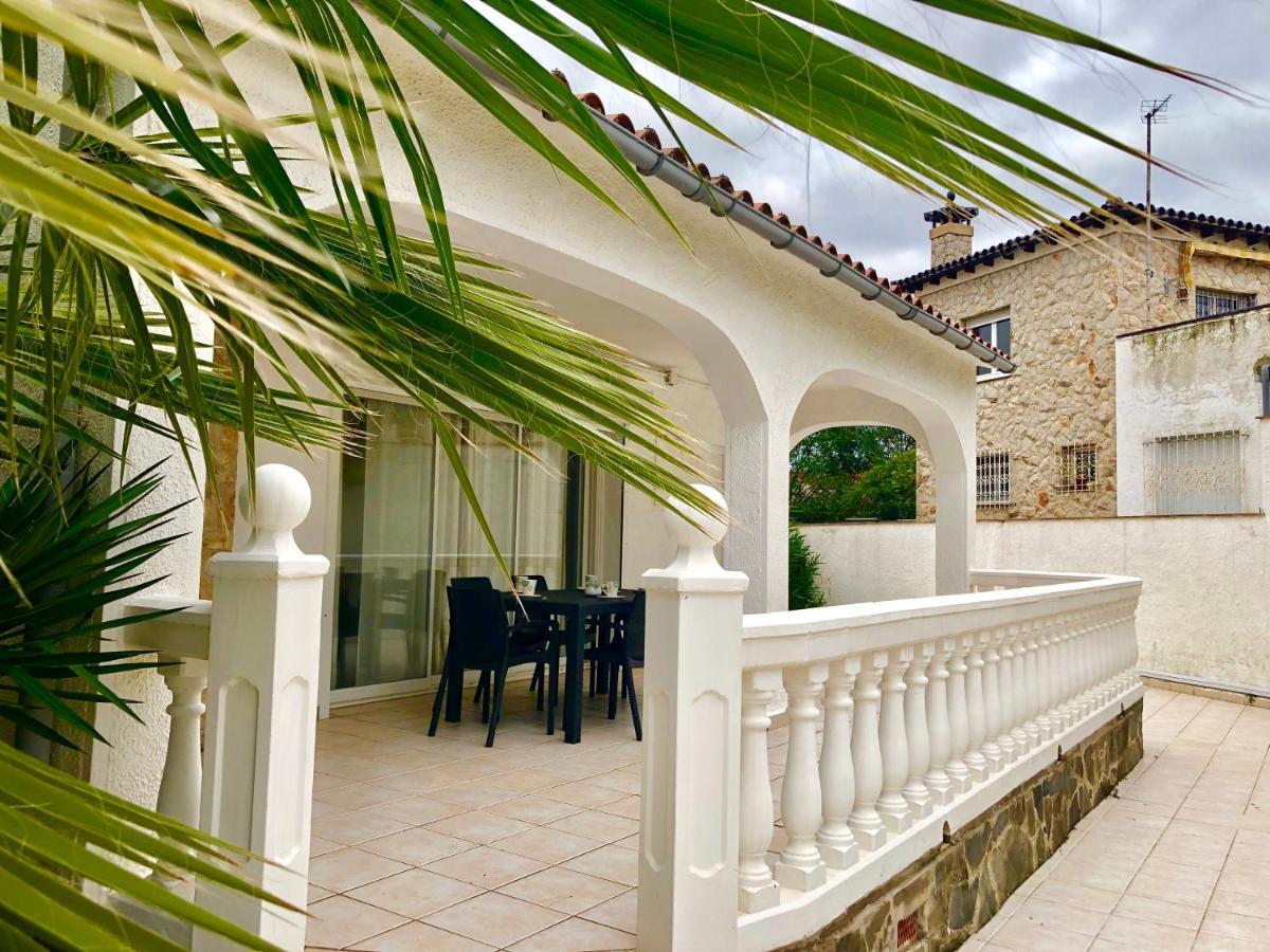 Villa Carmanco 101 Empuriabrava Exterior foto
